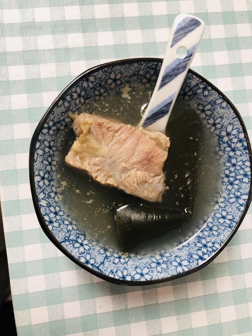 海带排骨汤