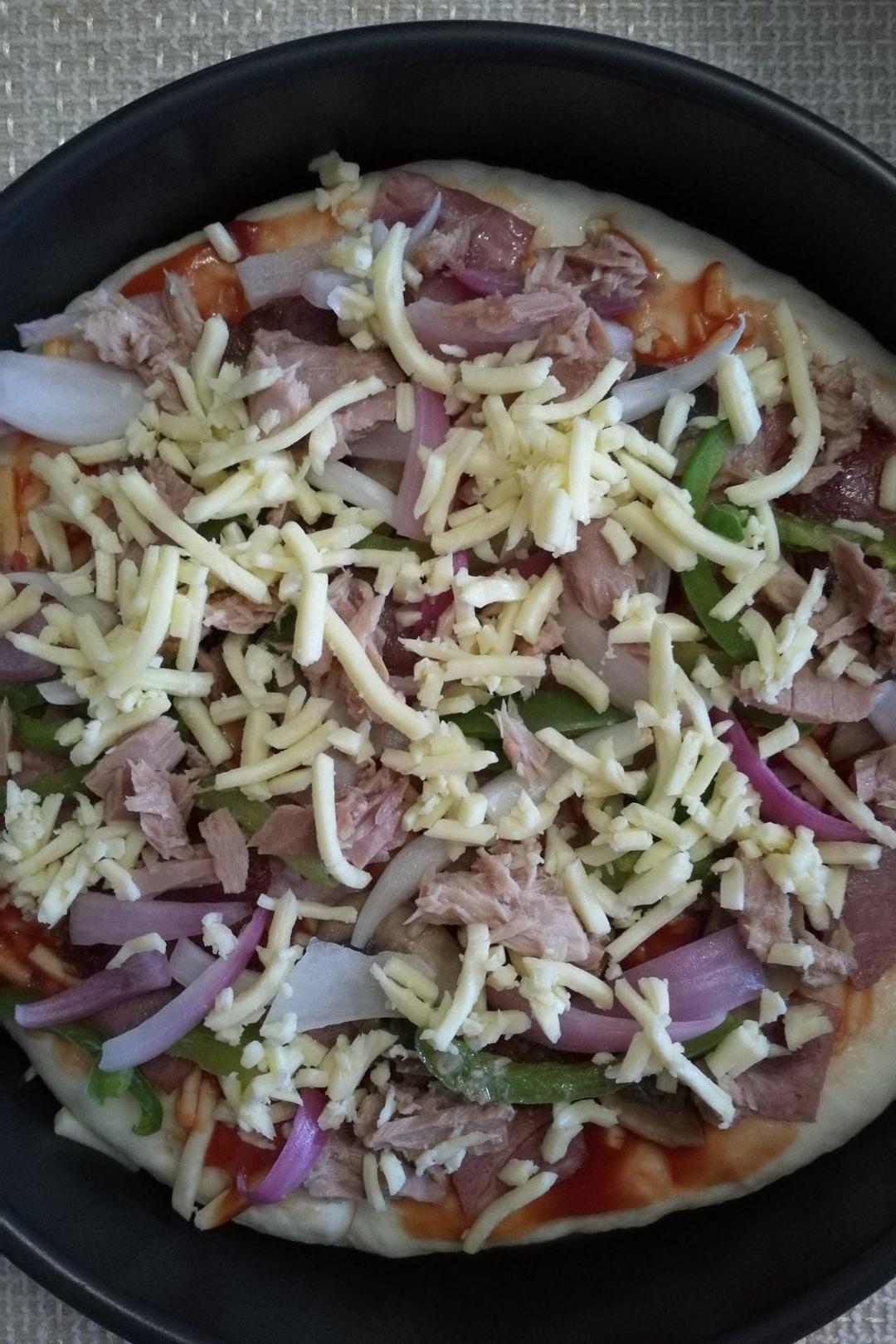 8寸纯手工什锦披萨