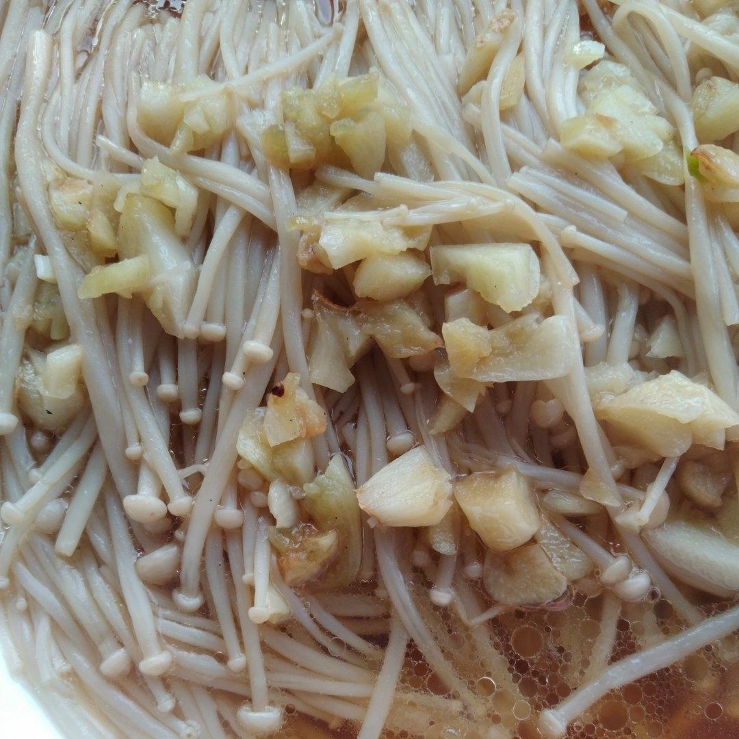 蒜蓉蒸金针菇