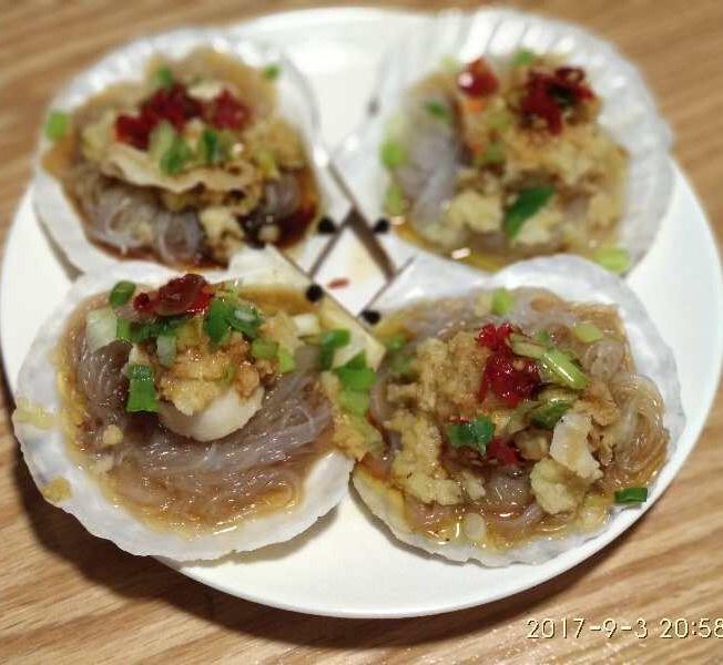 蒜蓉粉丝蒸扇贝