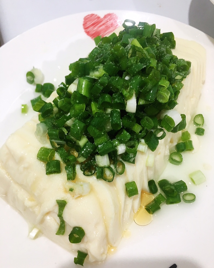 【99道消暑小凉菜】      第13道：小葱拌豆腐