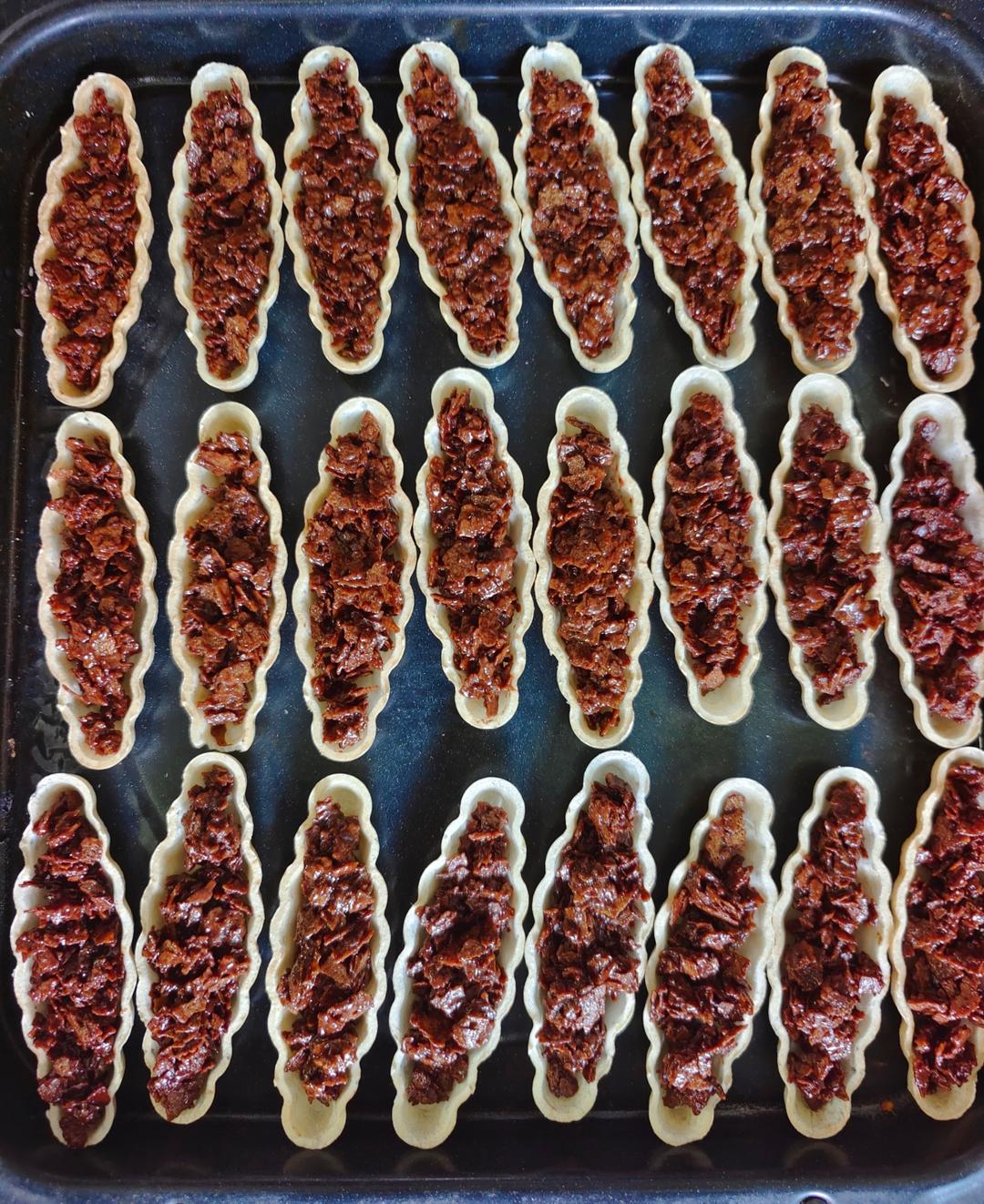 巧克力薄脆糯米船