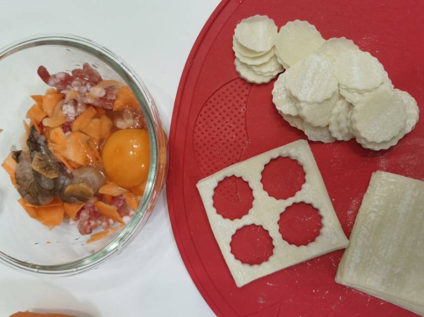 9个月宝宝快手快熟一口一个的迷你馄饨