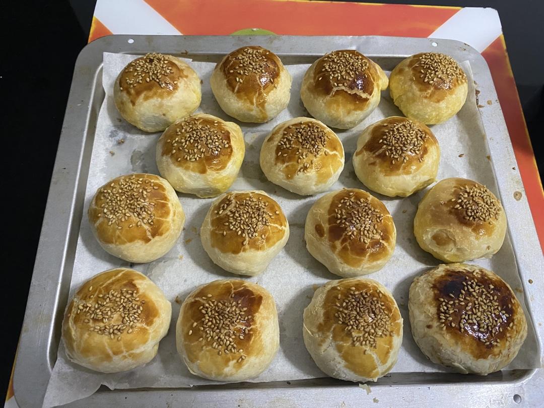 蛋黄酥