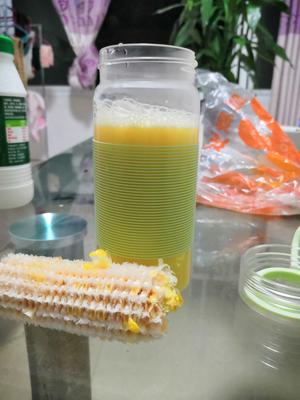 果汁机玉米汁，牛奶玉米的做法 步骤4
