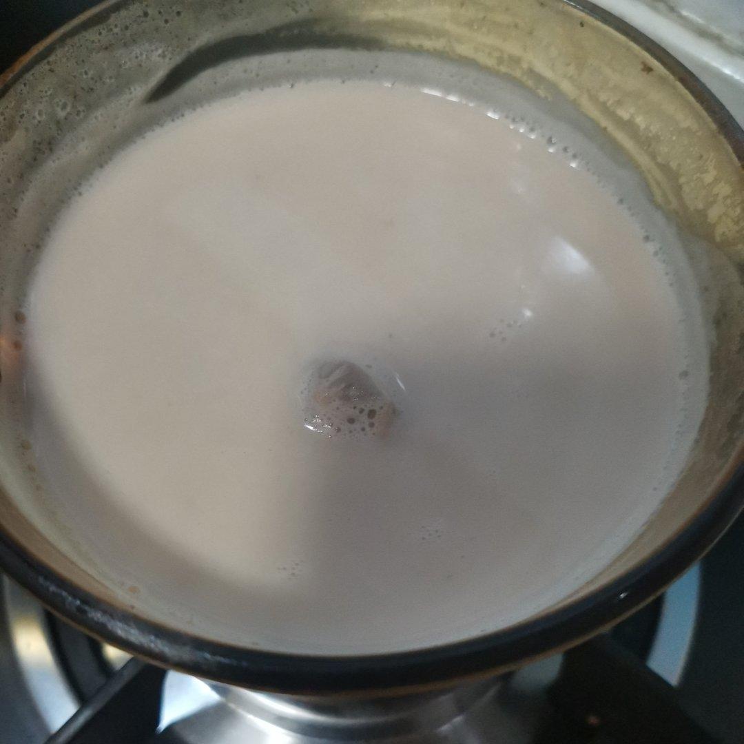 手煮奶茶