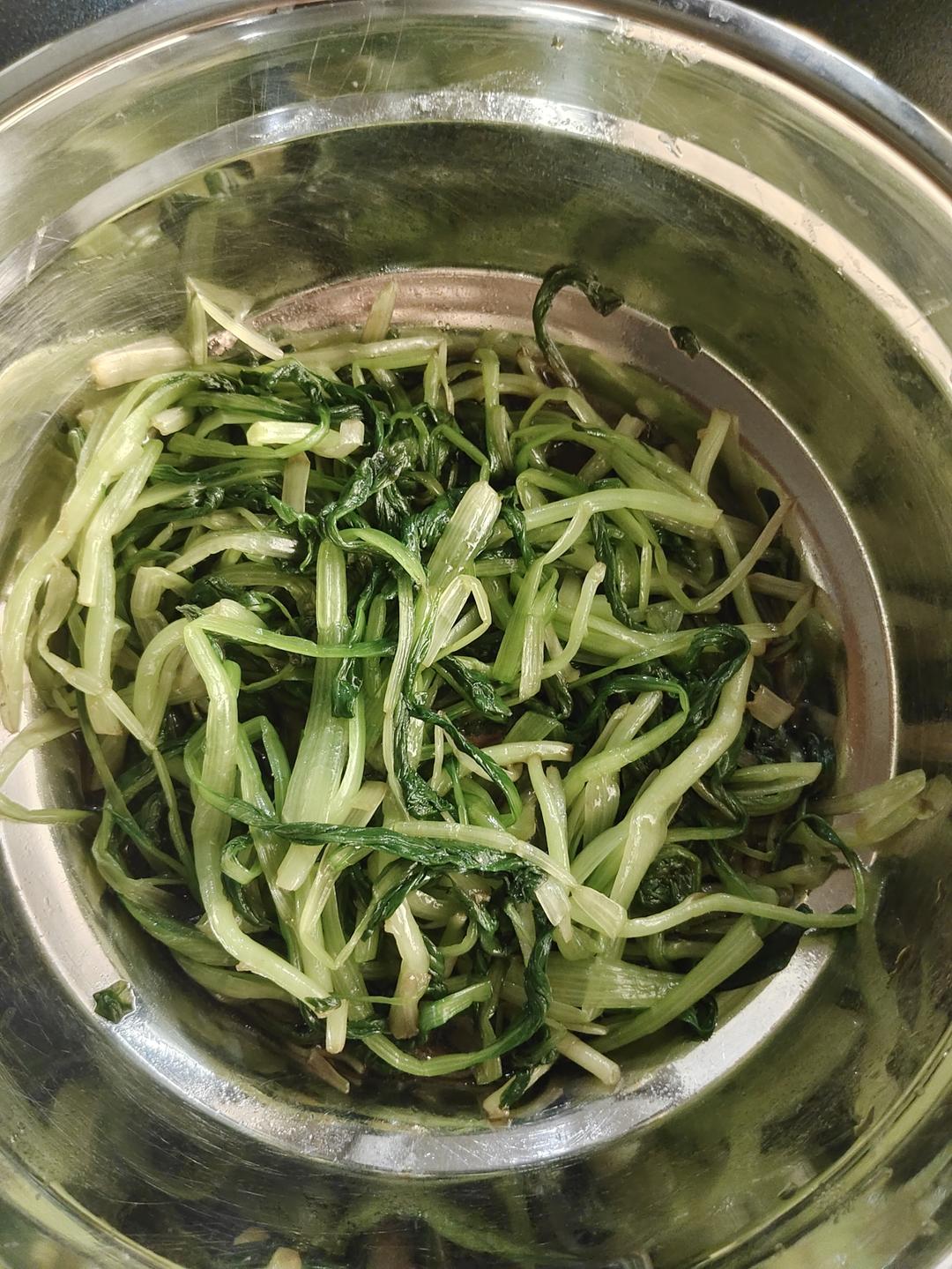 鸡毛菜的最佳打开方式：白灼鸡毛菜