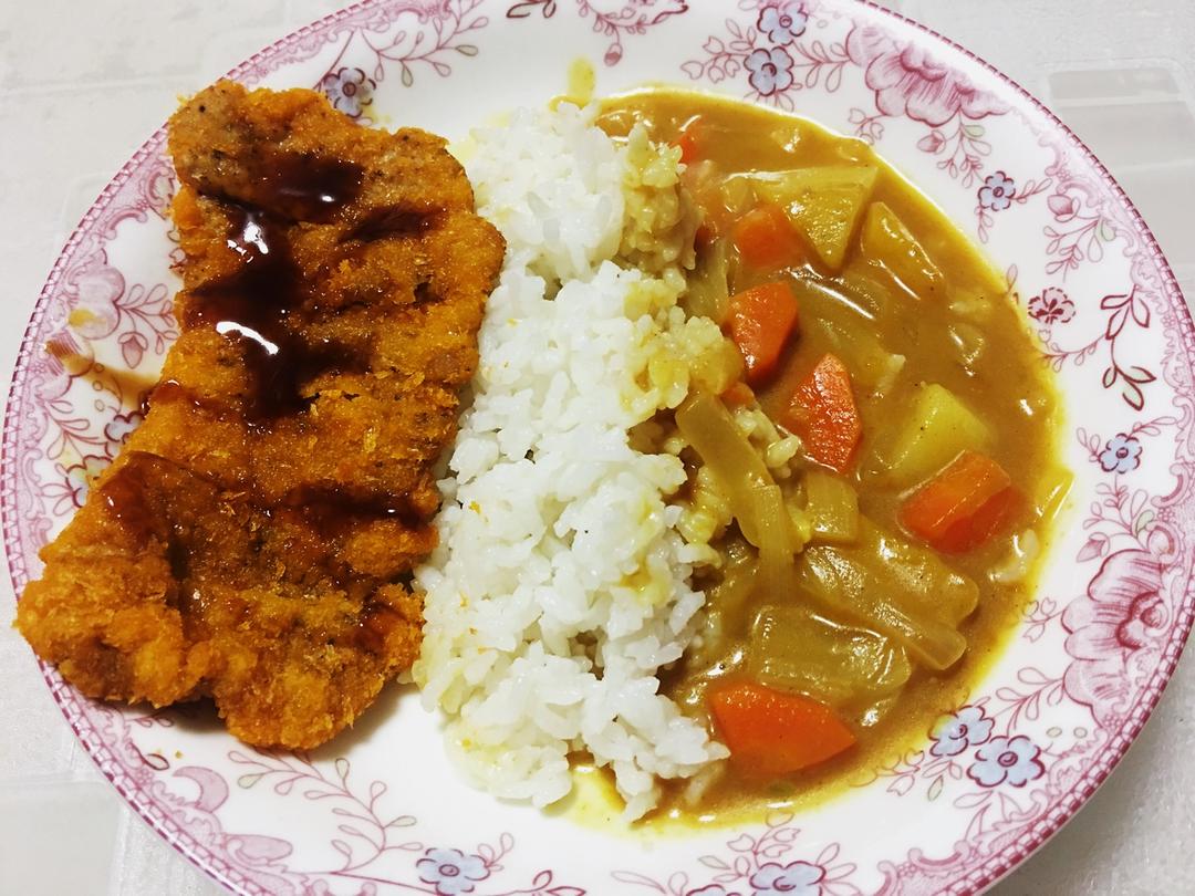 炸猪排咖喱饭
