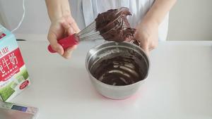 浓情巧克力拉丝蛋糕的做法 步骤3