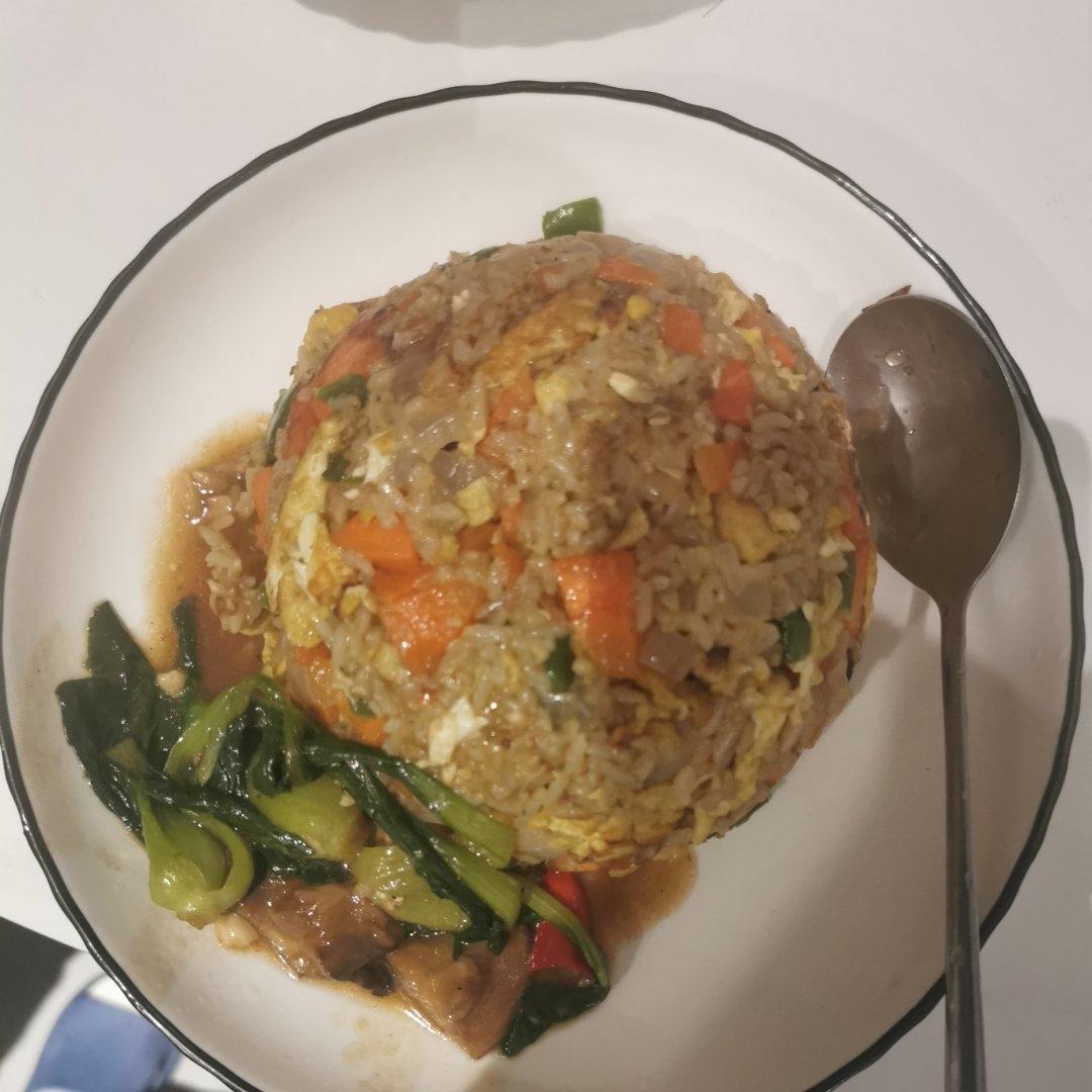 黄金家常炒米饭