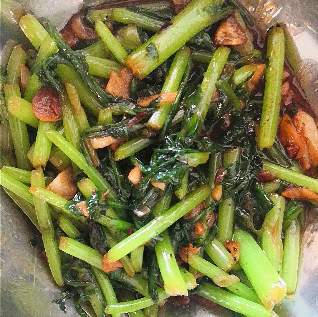 清炒茼蒿