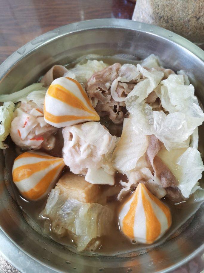 白菜豆腐鱼丸汤