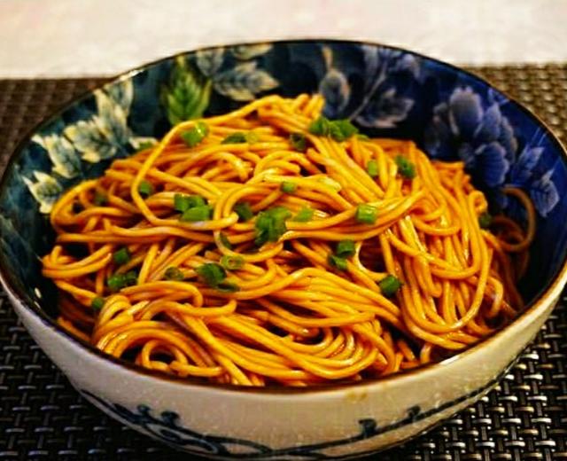 葱油拌面的做法