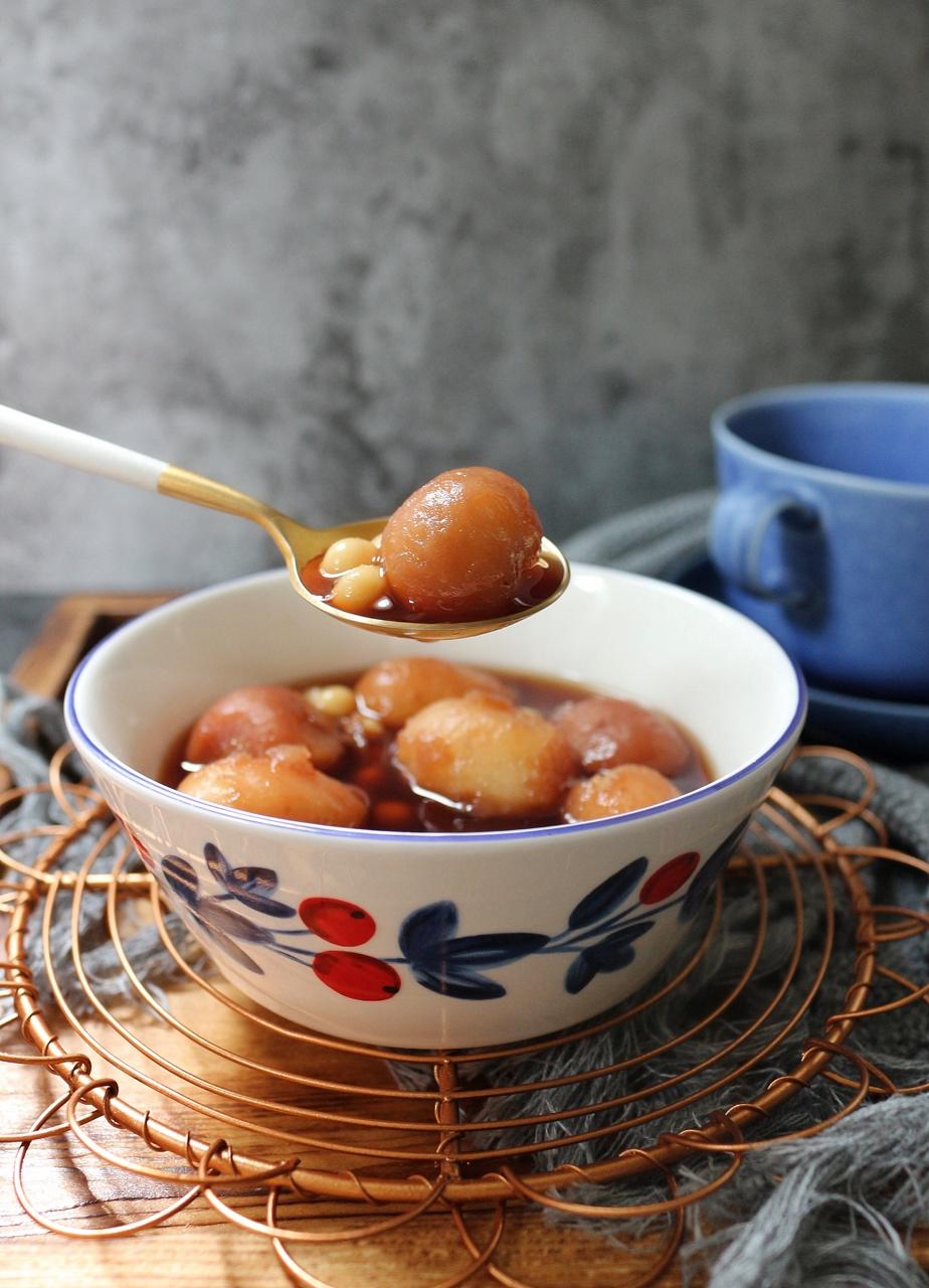 孙二娘不做叉烧包做的桂花红糖芋艿