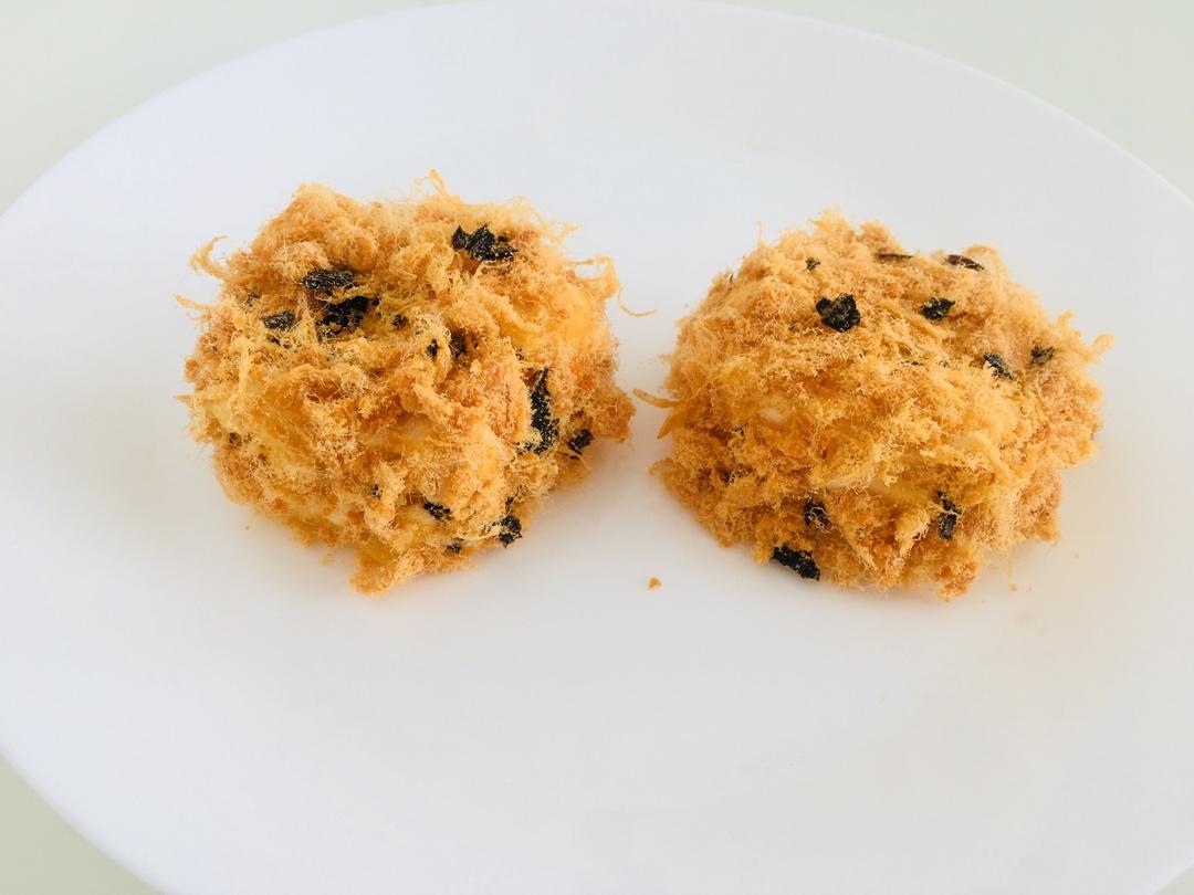 美味海苔肉松小贝