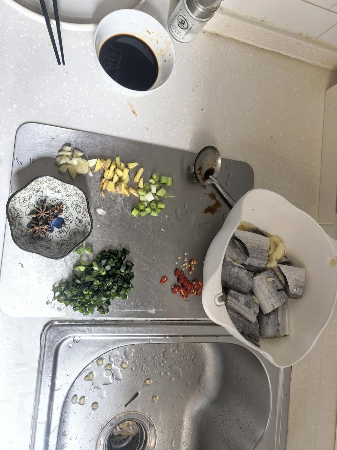 零失误的红烧带鱼，经典家常菜，吃了就忘不掉的味道