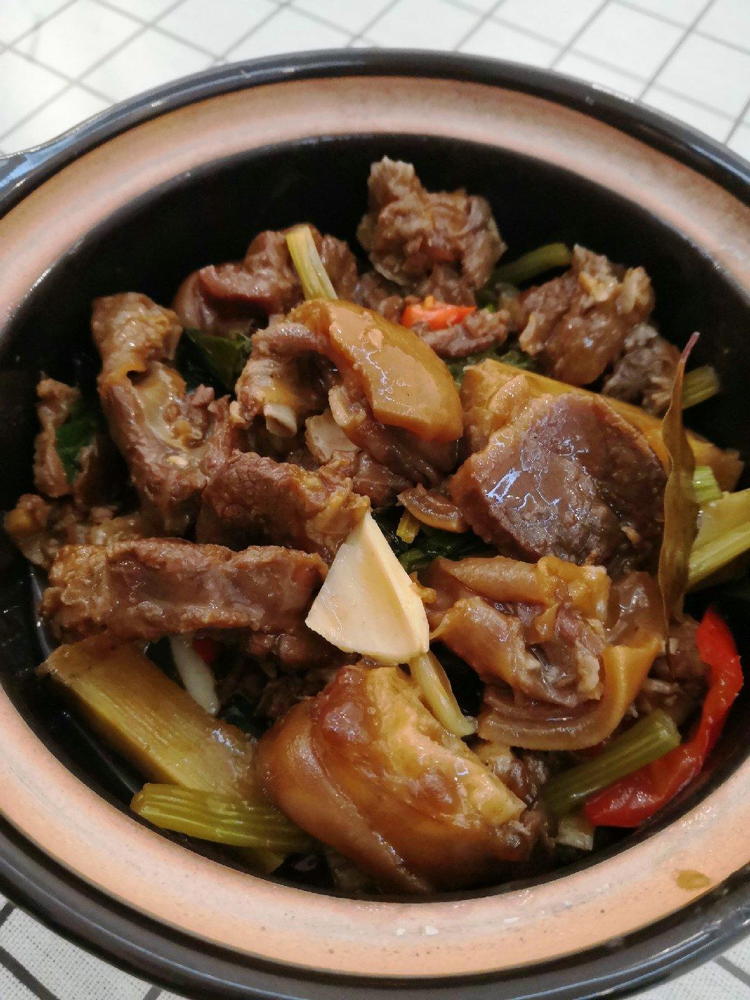 萝卜炖羊肉
