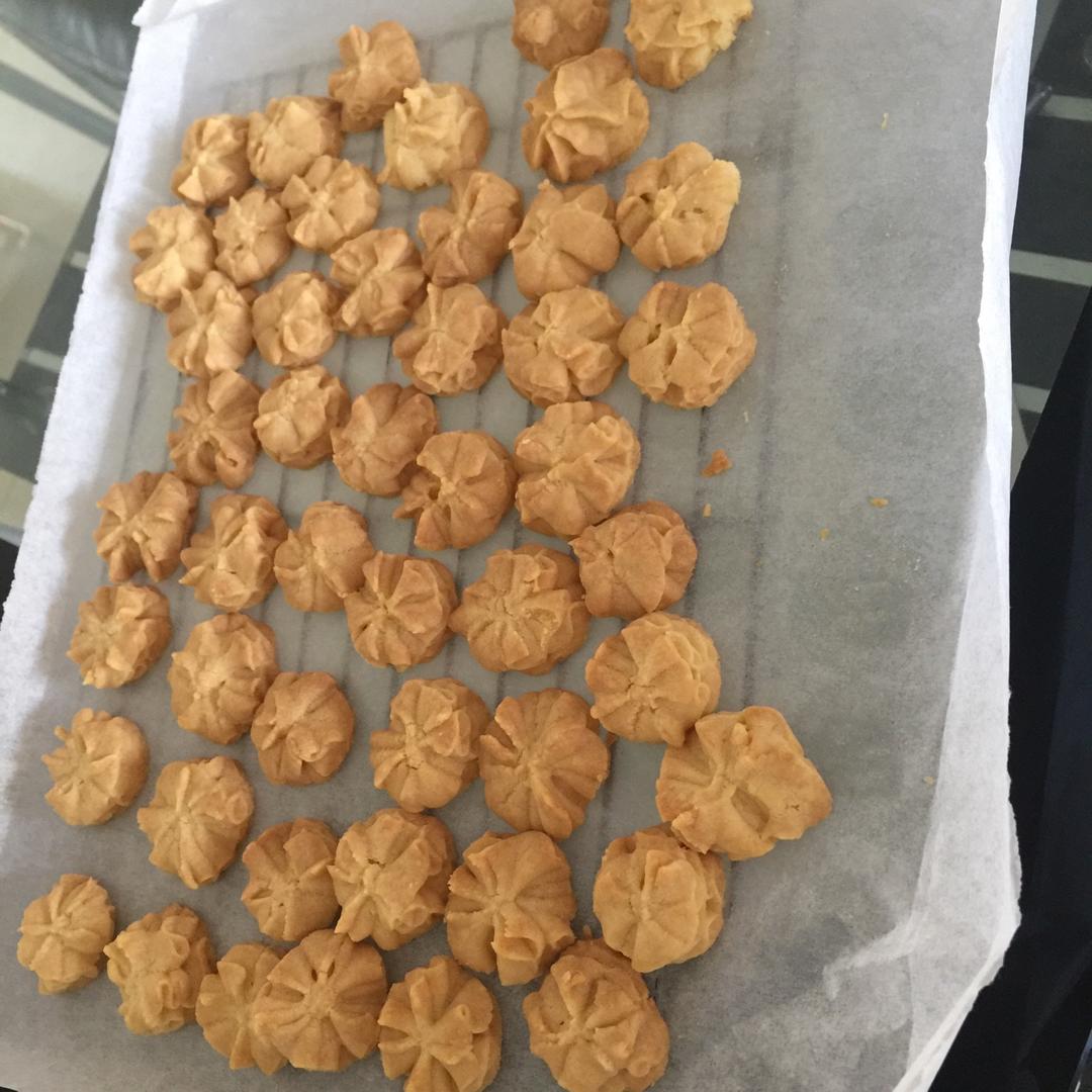 被业界猜了很久的网红牛油小花曲奇配方，酥的掉渣