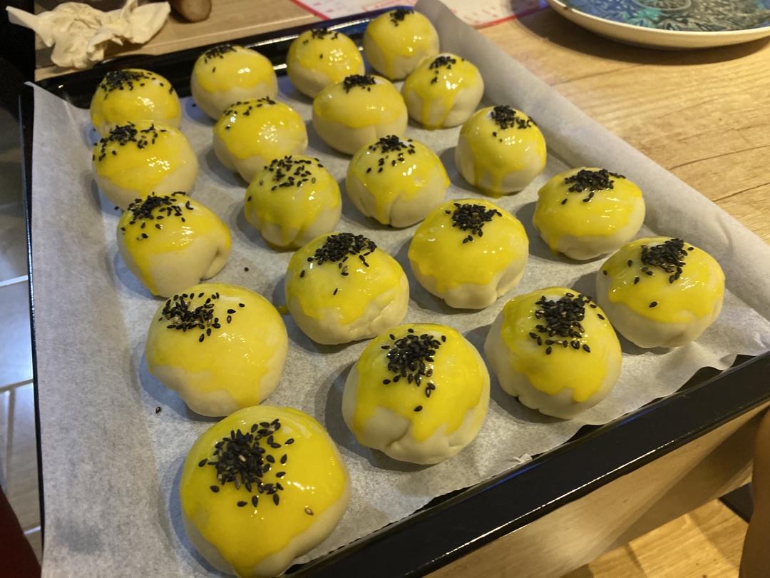 超简单 免揉 酥掉渣的蛋黄酥(超详细附全程视频)不破酥『万能酥皮』