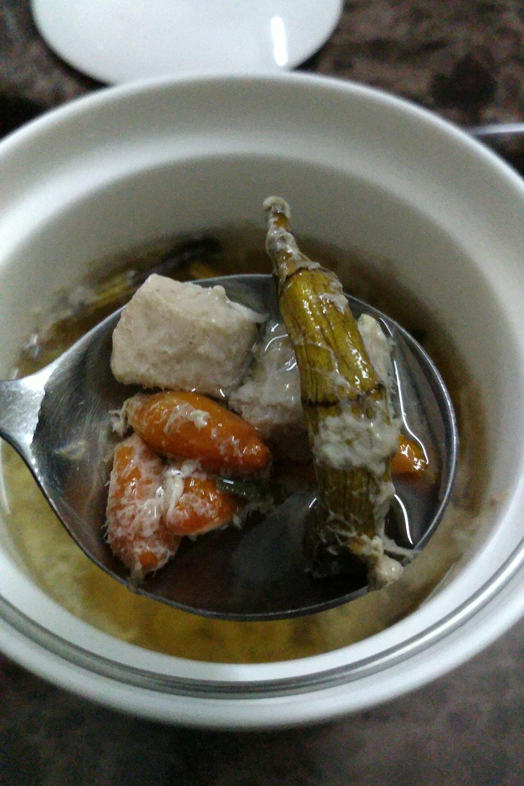 花旗参石斛瘦肉汤