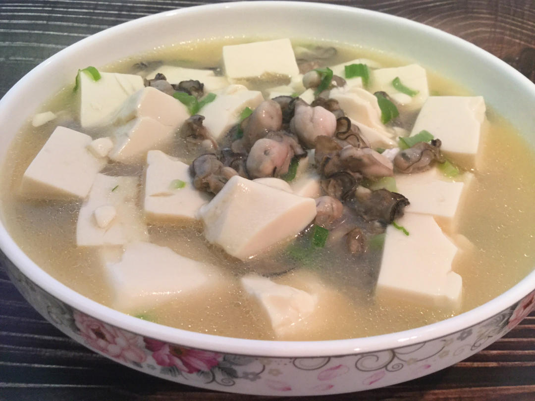 幸福快乐的北方人做的牡蛎豆腐