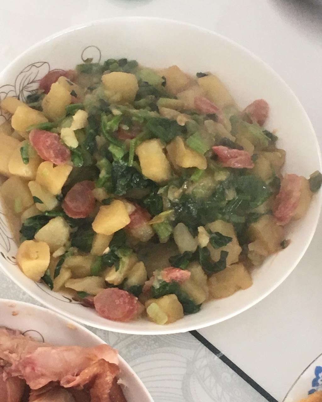 土豆熬小白菜