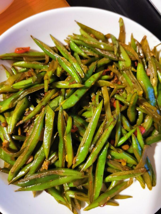 比肉好吃百倍无敌下饭素炒豆角丝