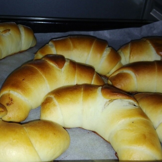 黄油面包卷
