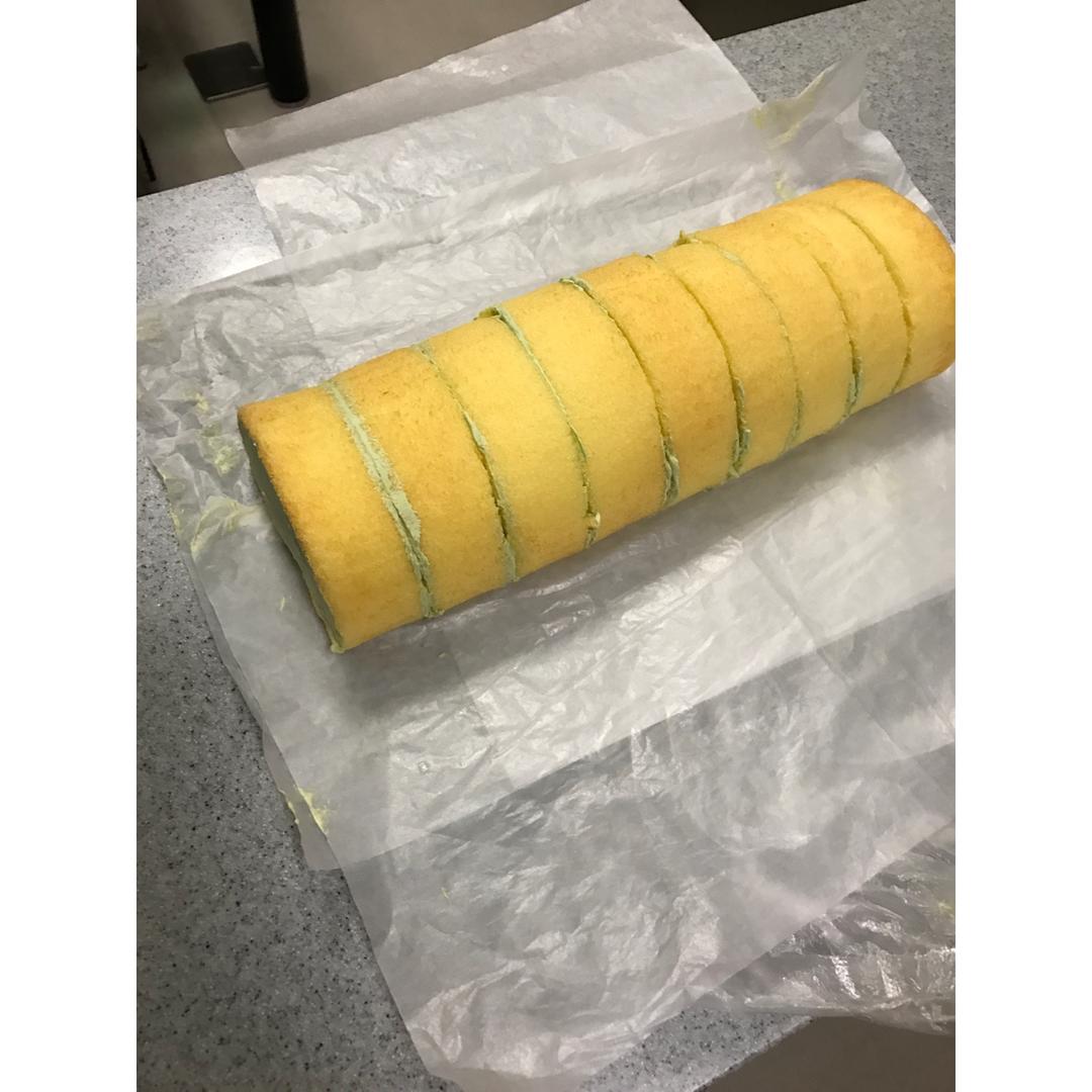 《Tinrry下午茶》教你做基础原味蛋糕卷