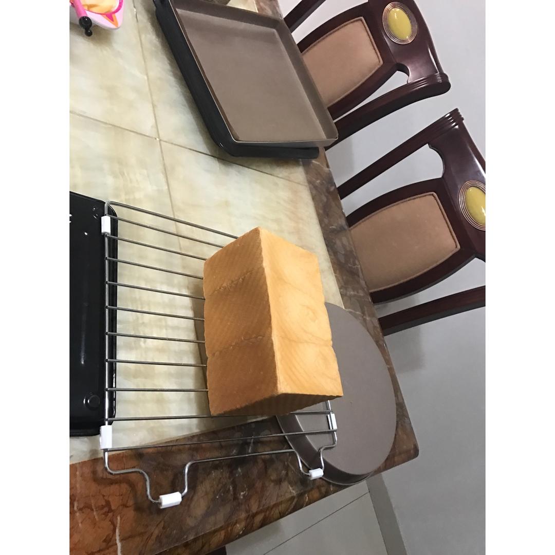 夺命软吐司(๑´ڡ`๑)超软拉丝极速方便的一次发酵吐司