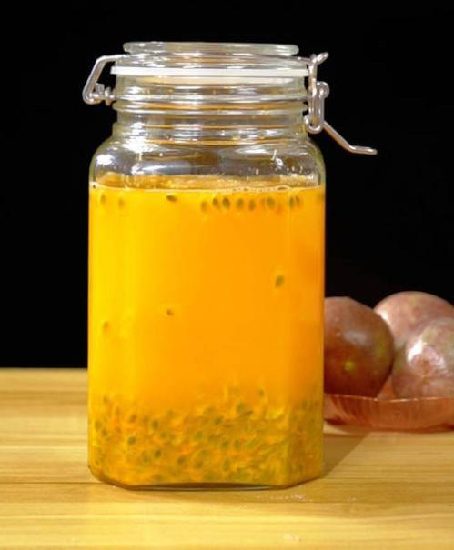 百香果泡酒配制方法——果香爆汁，酸甜回甘