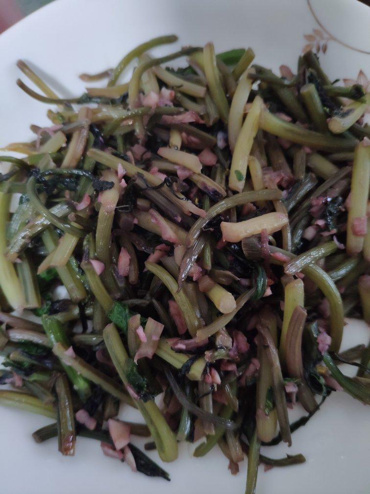 清炒红菜苔