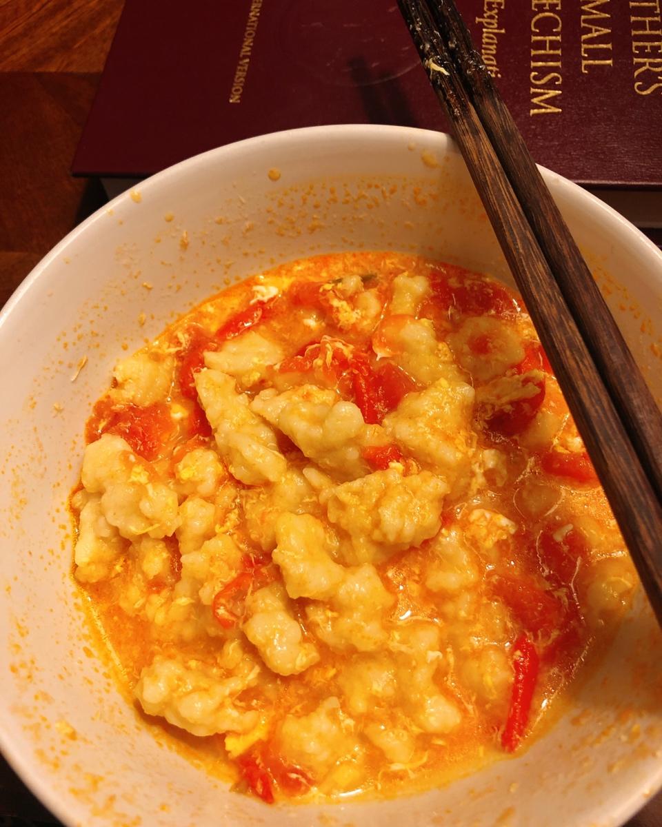 西红柿鸡蛋疙瘩汤