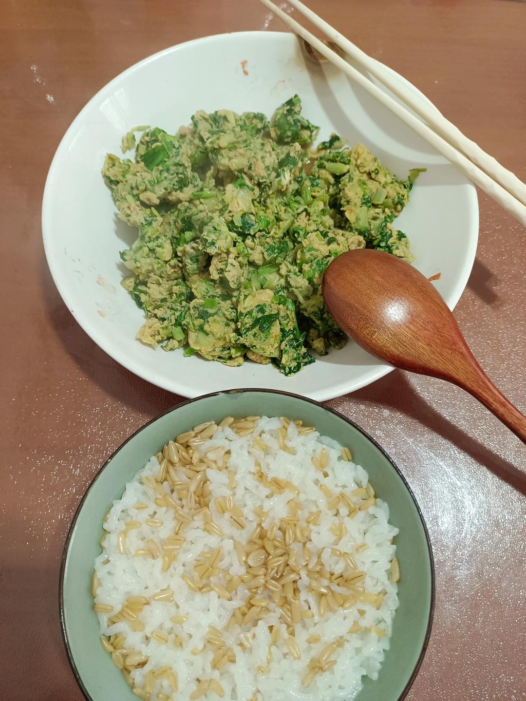 苦菊煎鸡蛋