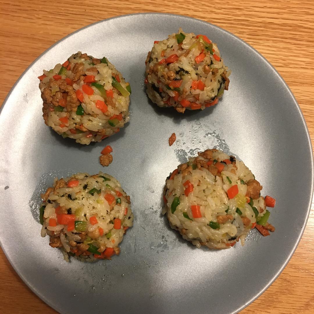 心情饭团
