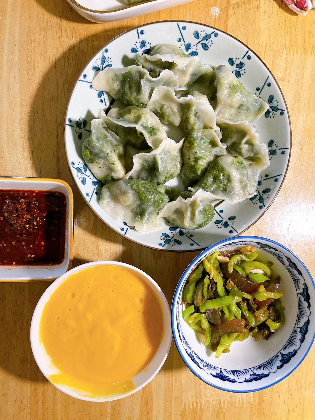 双色饺子