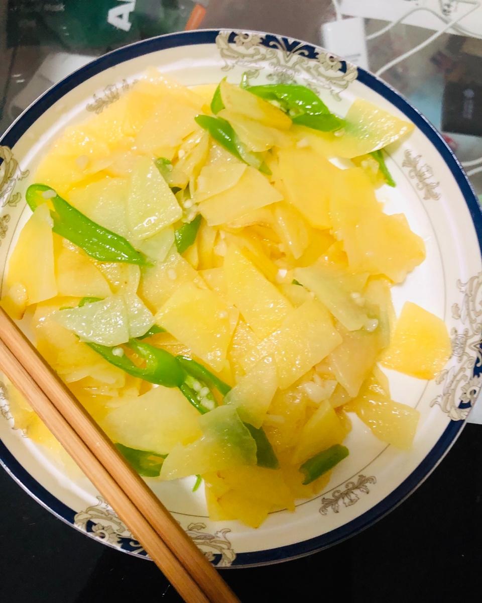 青椒炒土豆片