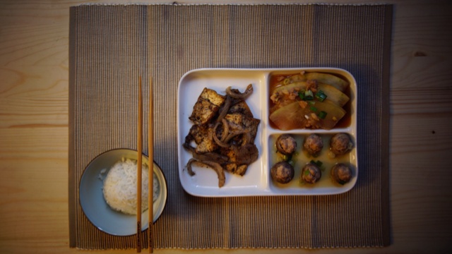 酿肉蘑菇碗