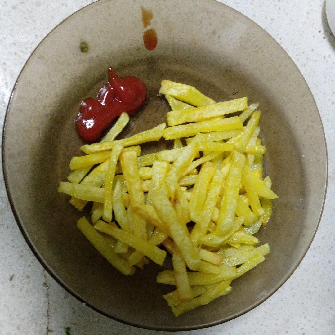 0失败！超简单！很省油！空气炸锅版薯条，现做现吃哦