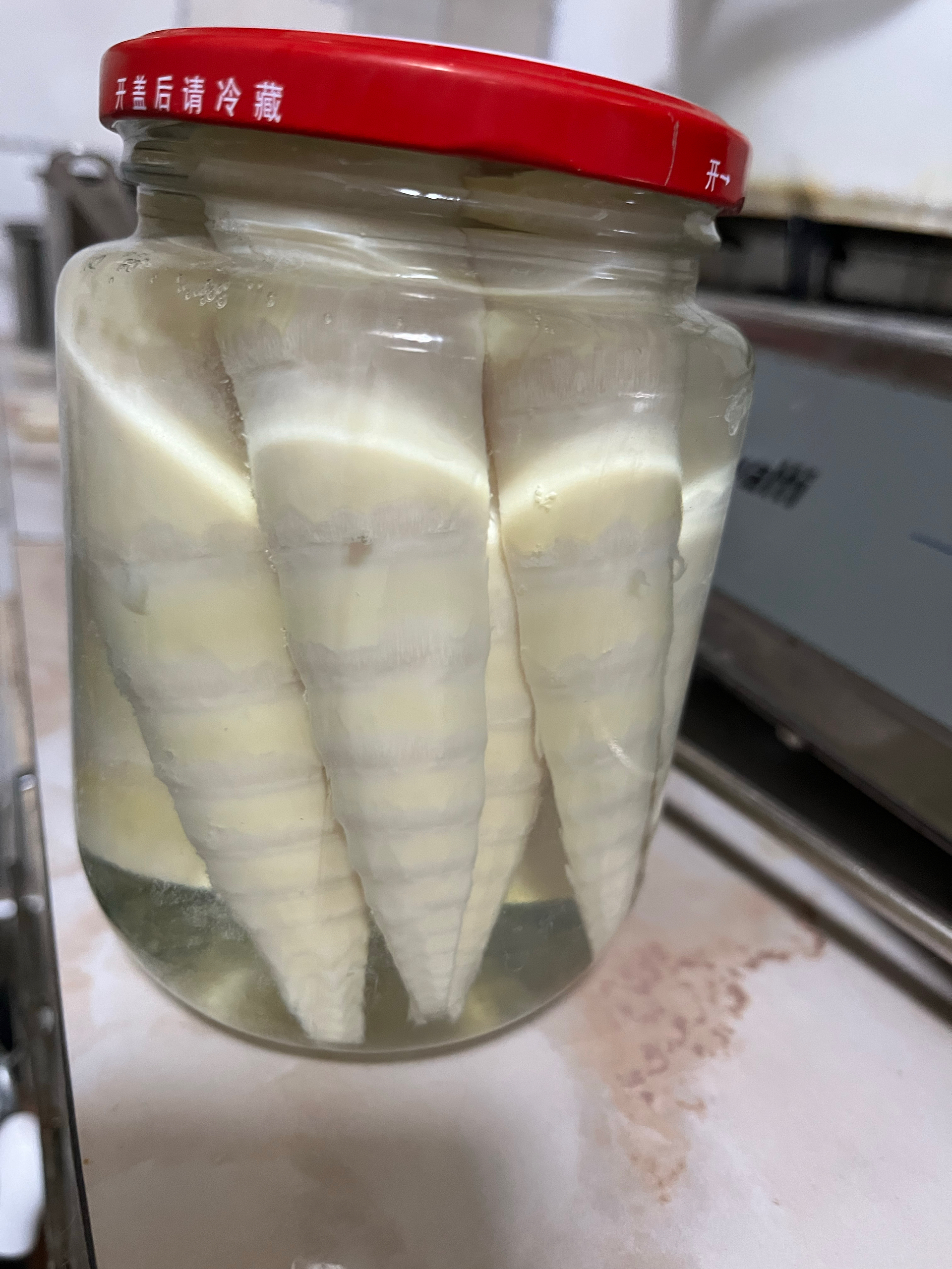 苦笋罐头（阴凉处常温保存一年没问题无添加）的做法