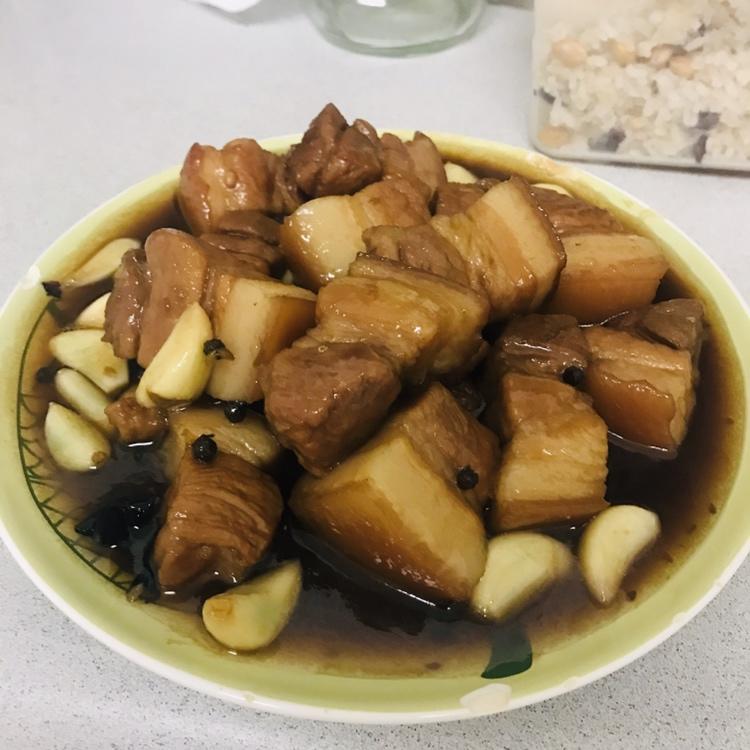 快手金蒜红烧肉