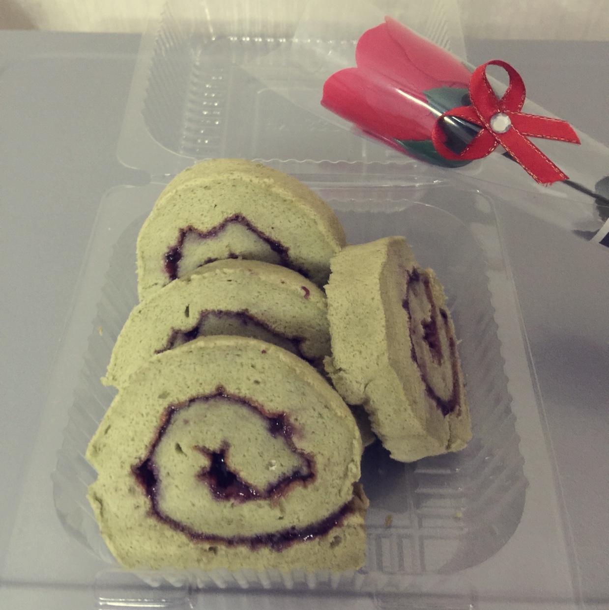 抹茶戚风蛋糕卷