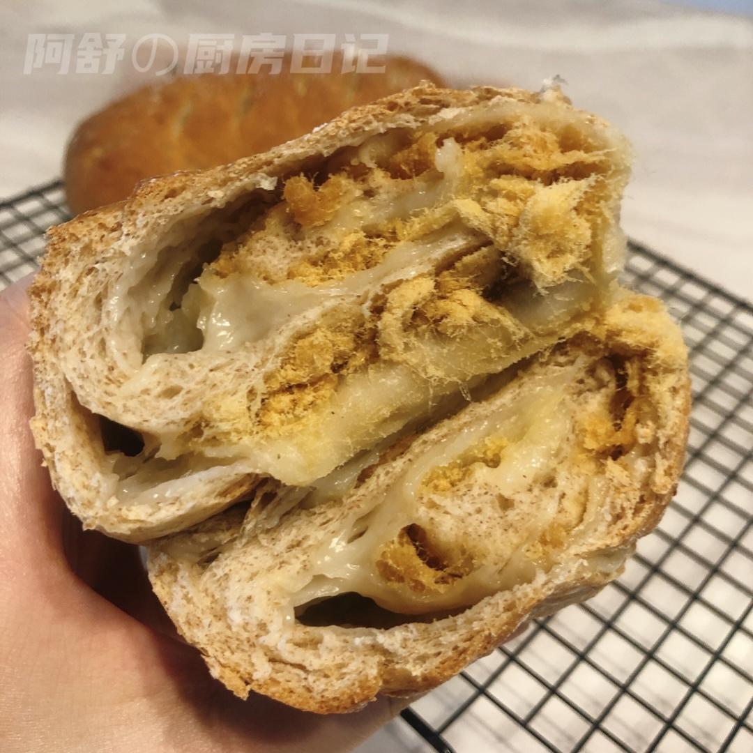 红豆/肉松麻薯软欧面包+石榴茶【曼食慢语】