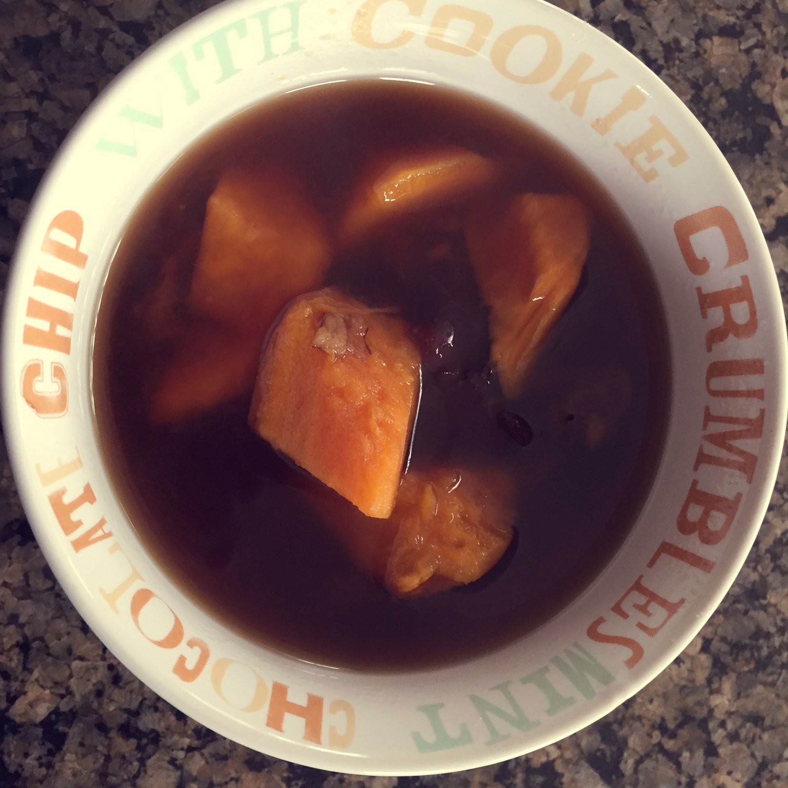 红薯紫薯姜糖水