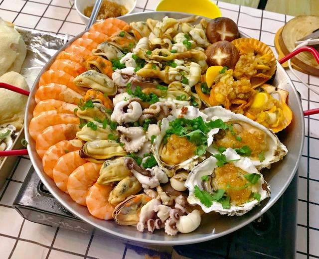 家庭海鲜锅🍤海鲜拼盘随意搭配的做法
