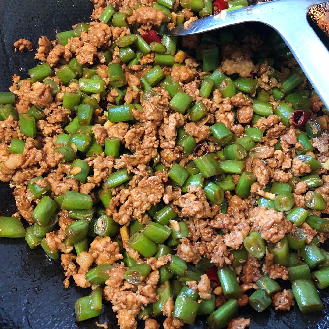 肉沫豆角下饭菜