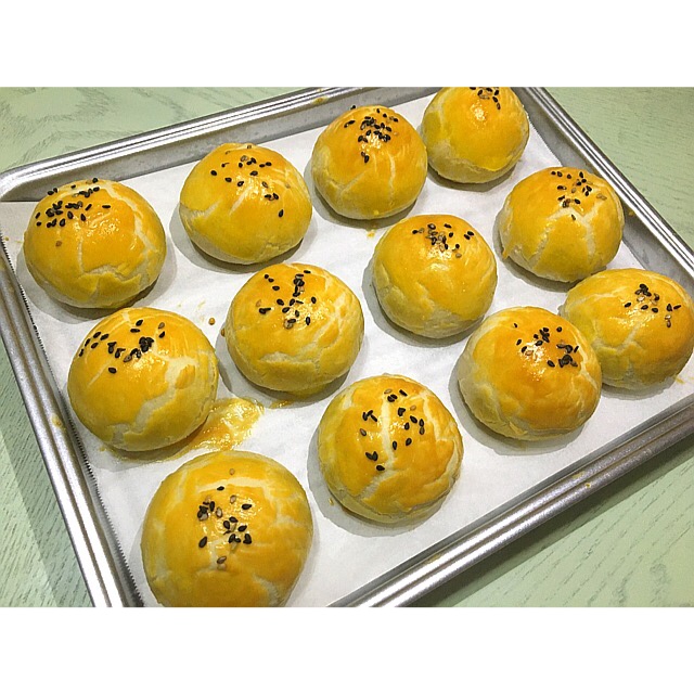 蛋黄酥