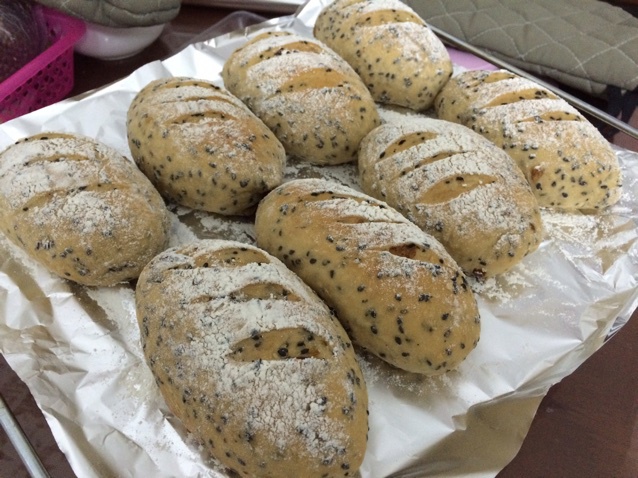全麦蔓越莓软式欧包（免揉）