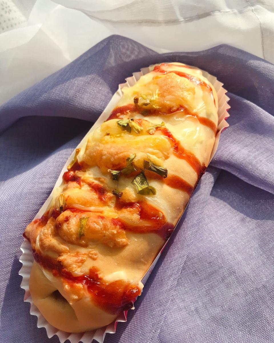 小丽小丽从小美丽做的香肠芝士面包