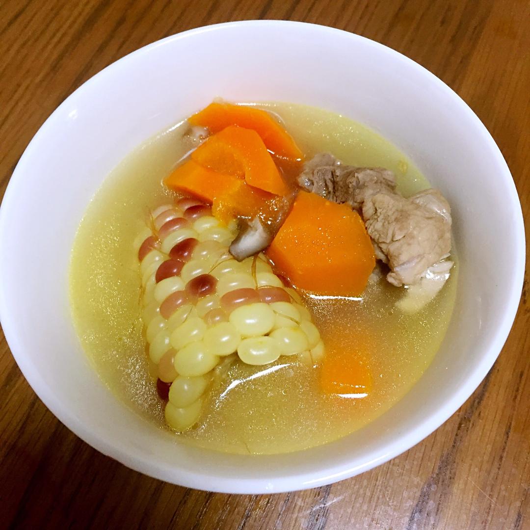 排骨玉米汤